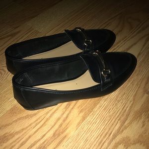 Fashion wear loafers